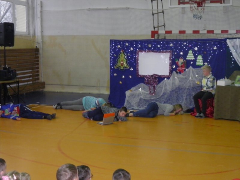 Mikołaj w szkole podstawowej